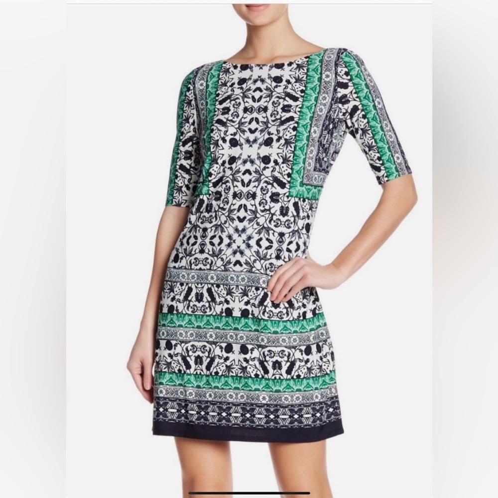 Vince Camuto Black and Green Patterned 3/4 Sleeve Shift Dress .